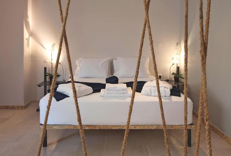 Piraeus Premium Suites Экстерьер фото