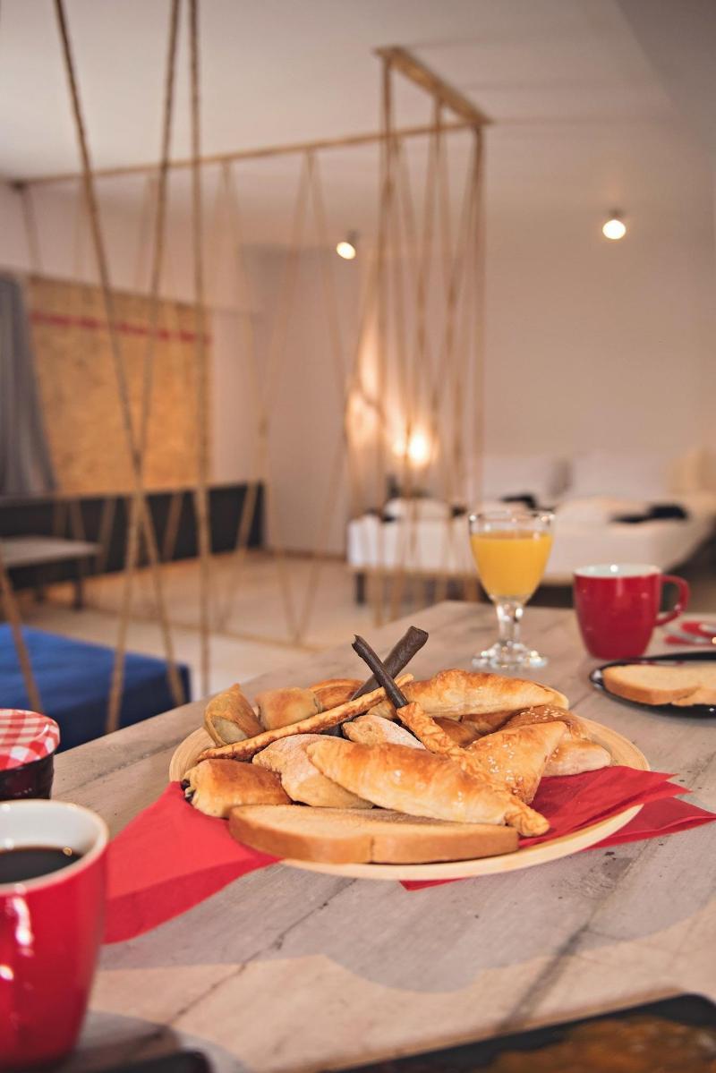Piraeus Premium Suites Экстерьер фото