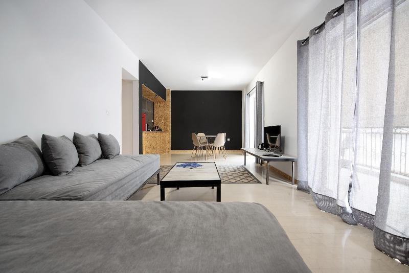 Piraeus Premium Suites Экстерьер фото