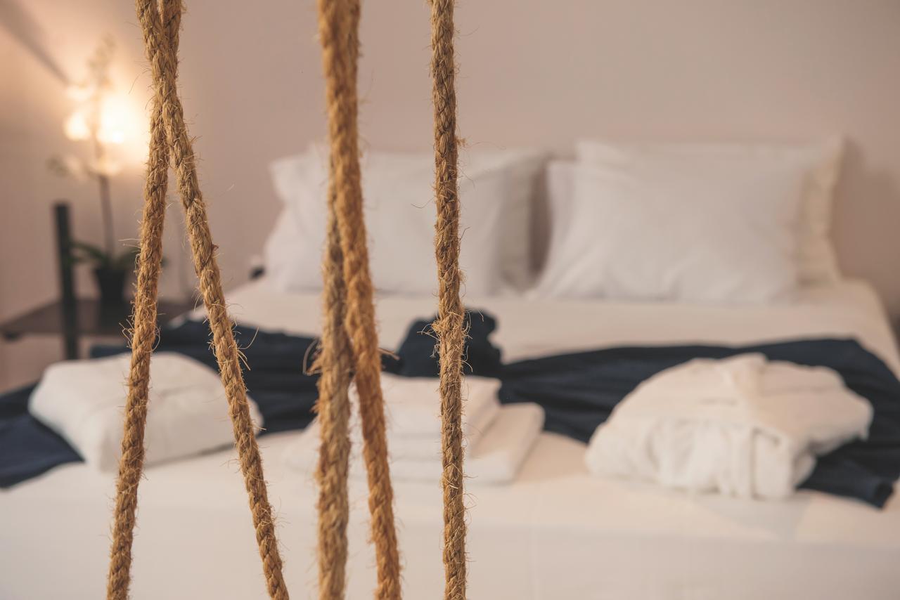 Piraeus Premium Suites Экстерьер фото