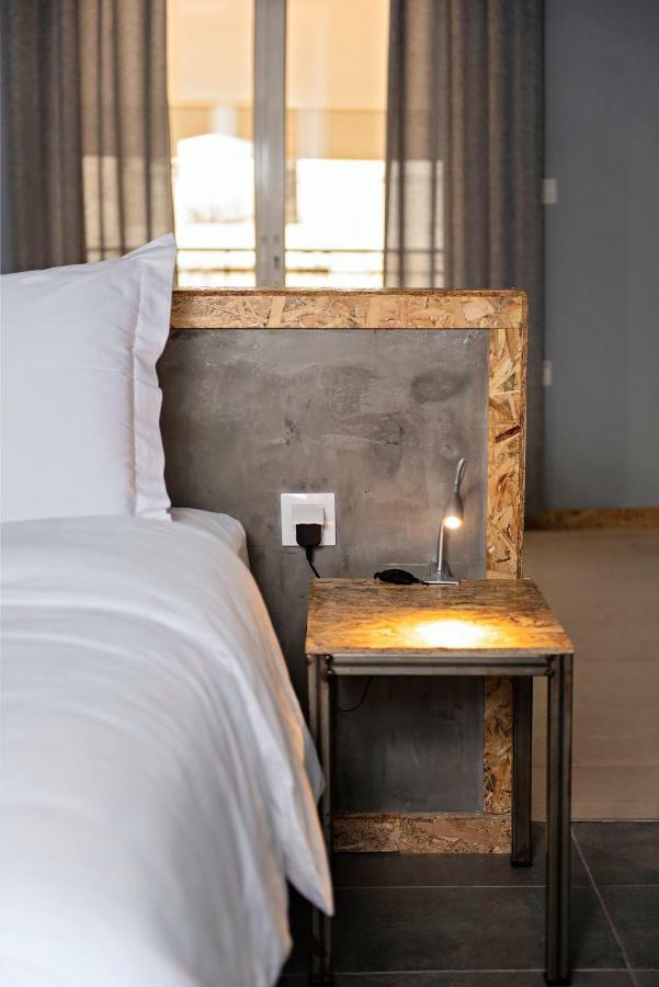 Piraeus Premium Suites Экстерьер фото